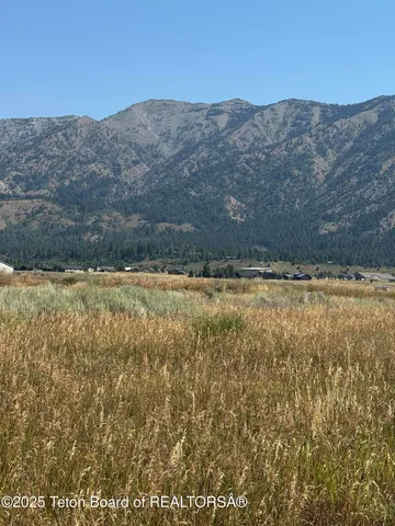 $225,000 | 630 Snake River Drive, Alpine, WY 83128