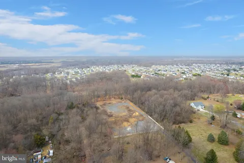 $350,000 | 2691 Dupont Parkway, Middletown, DE 19709