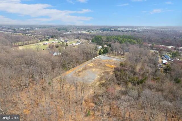 $350,000 | 2691 Dupont Parkway, Middletown, DE 19709