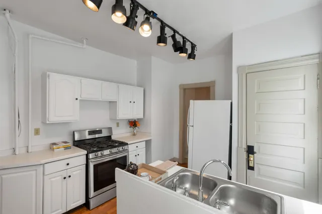 $399,900 | 709 7th Street Southeast, Minneapolis, MN 55414