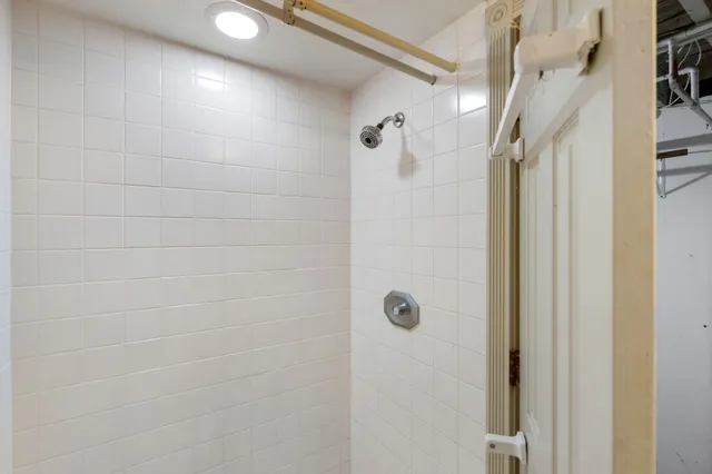 $399,900 | 709 7th Street Southeast, Minneapolis, MN 55414