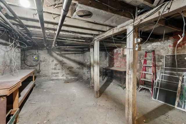 $399,900 | 709 7th Street Southeast, Minneapolis, MN 55414