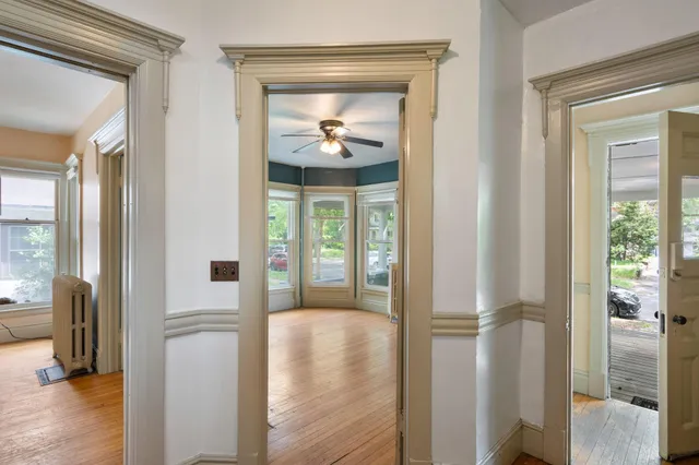 $399,900 | 709 7th Street Southeast, Minneapolis, MN 55414