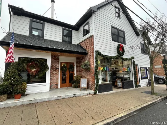 $2,500 | 116 East Main Street, Unit 4, Port Jefferson, NY 11777