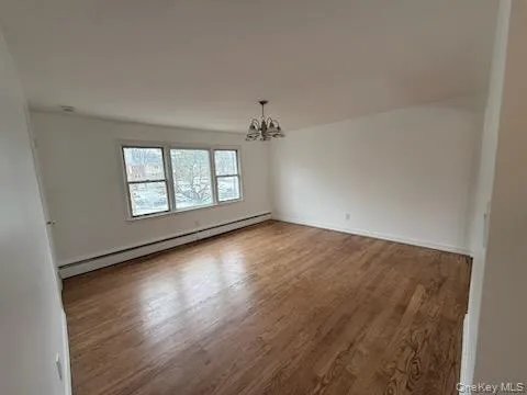 $3,700 | 161 Glen Cove Avenue, Unit 2, Glen Cove, NY 11542