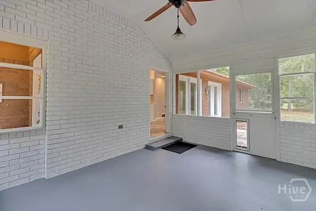 $2,600 | 196 Sayle Road, Richmond Hill, GA 31324