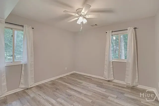 $2,600 | 196 Sayle Road, Richmond Hill, GA 31324