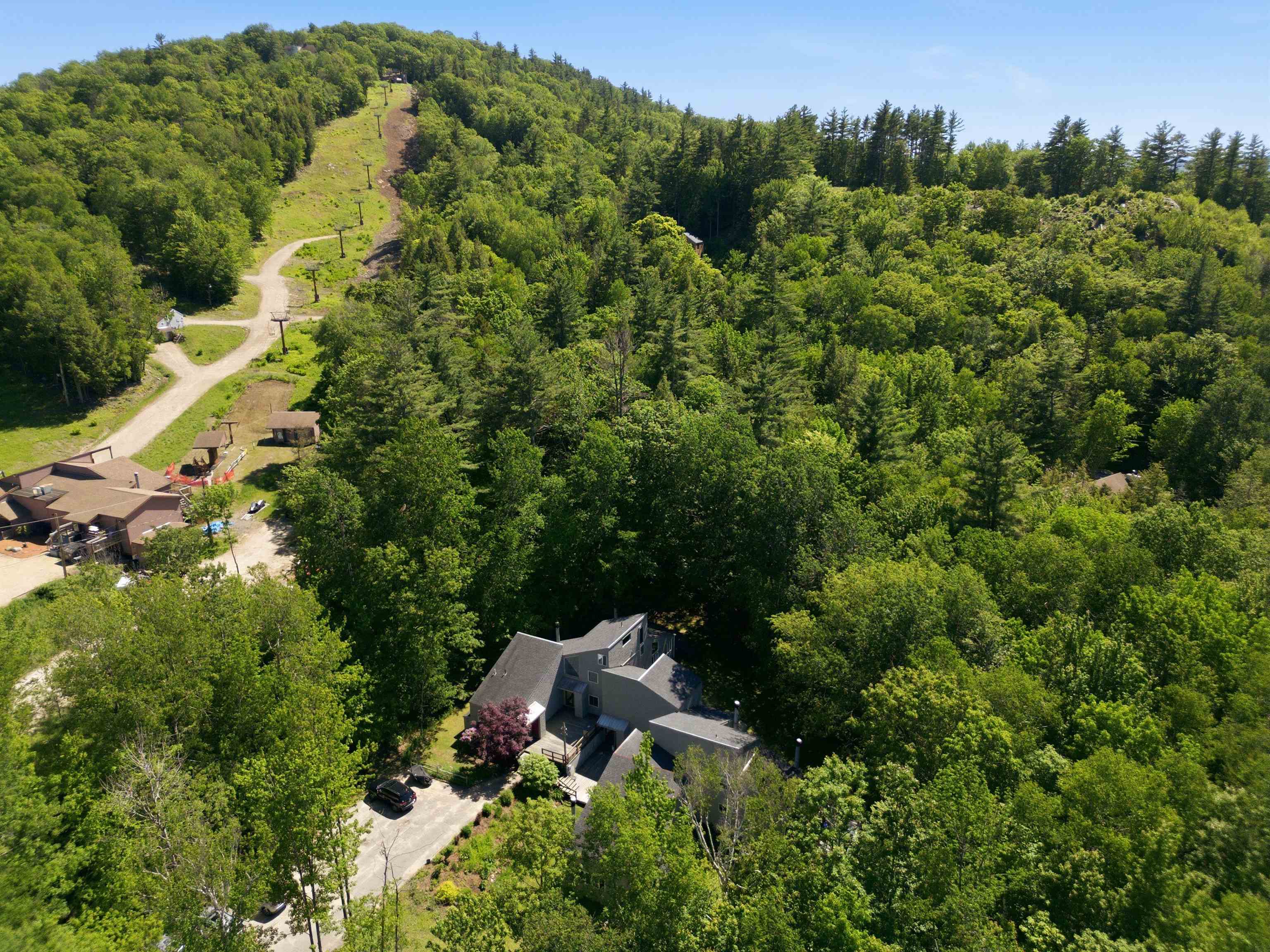 14 Parker Road, Unit 5 Campton, NH 03223 - Photo 3 of 54