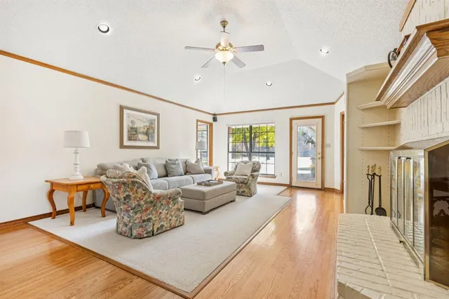 $1,100,000 | 1261 Emerald Circle, Southlake, TX 76092