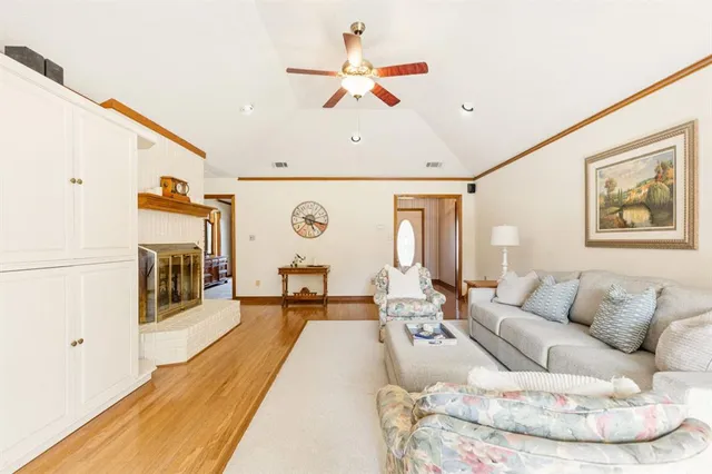 $1,100,000 | 1261 Emerald Circle, Southlake, TX 76092