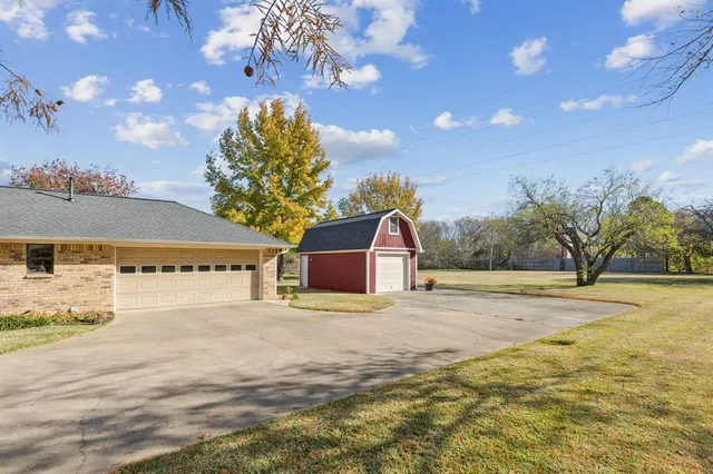 $1,100,000 | 1261 Emerald Circle, Southlake, TX 76092