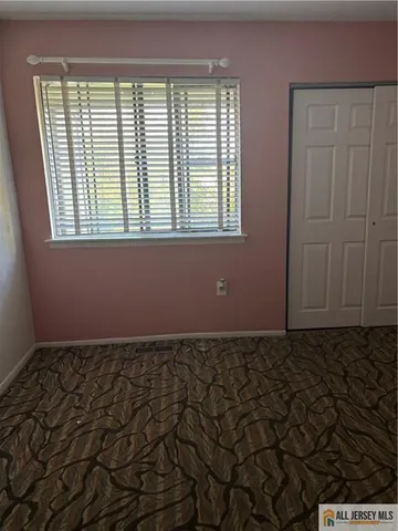 $150,000 | 2210 Greenwood Drive, Lindenwold, NJ 08021