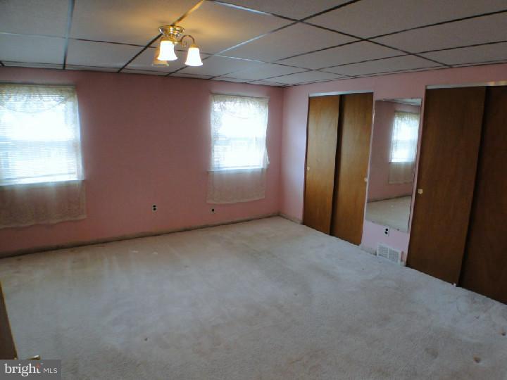 12730 Cabell Road Philadelphia, PA 19154 - Photo 5 of 17 Bedroom - Main