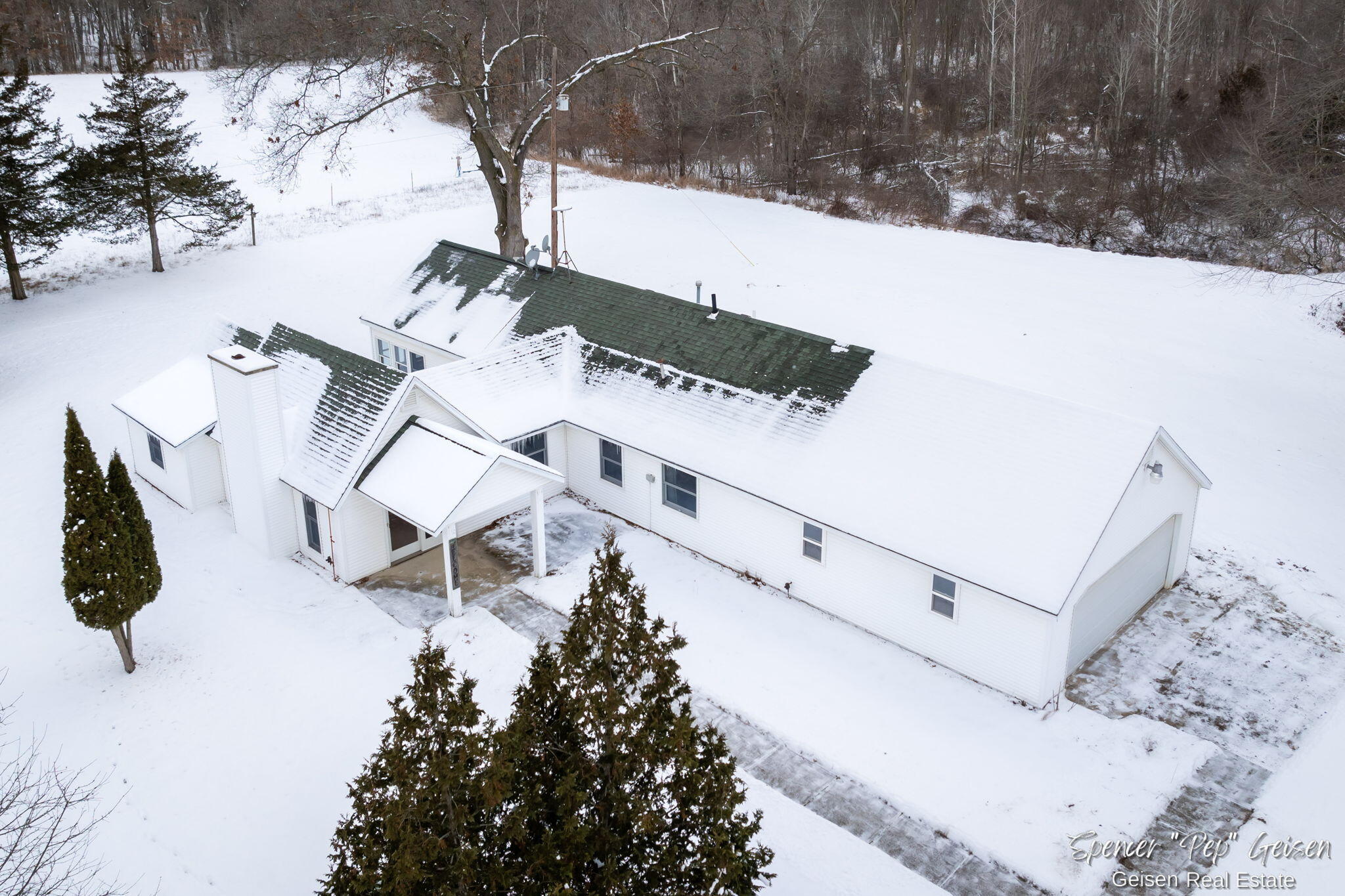 3939 Evergreen Road Southeast Stanton, MI 48888 - Photo 8 of 48 1-web-or-mls-3939-evergreen-rd-se