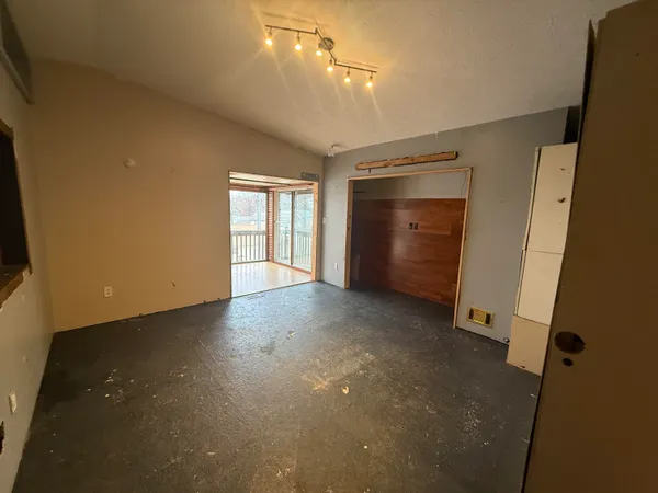 $145,000 | 1747 Tennis Court, Pleasant Lake, MI 49272