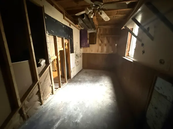 $145,000 | 1747 Tennis Court, Pleasant Lake, MI 49272