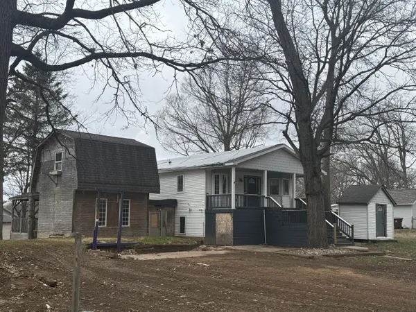 $145,000 | 1747 Tennis Court, Pleasant Lake, MI 49272