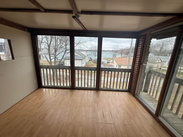 $145,000 | 1747 Tennis Court, Pleasant Lake, MI 49272