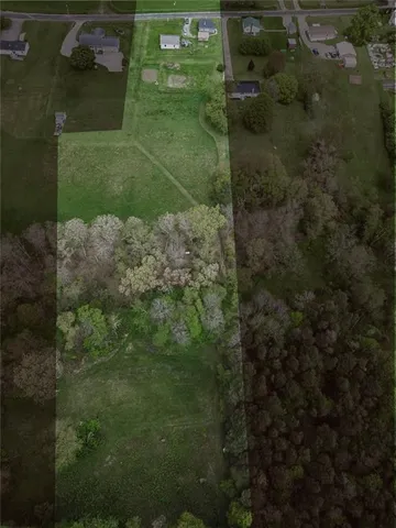 a view of a bathroom