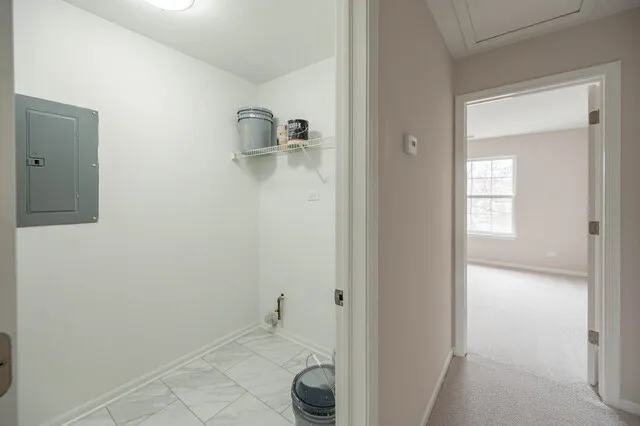 $1,850 | 1225 North Red Oak Circle, Unit 3, Round Lake Beach, IL 60073