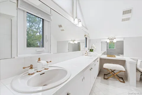 $2,750,000 | 38 Brevoort Lane, Rye, NY 10580