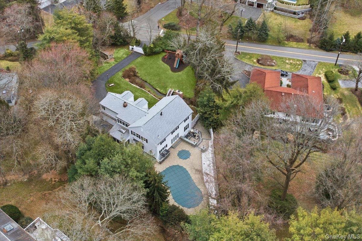 38 Brevoort Lane Rye, NY 10580 - Photo 7 of 42