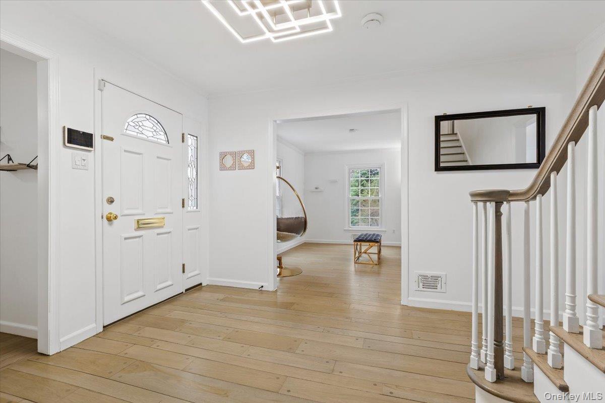 38 Brevoort Lane Rye, NY 10580 - Photo 8 of 42