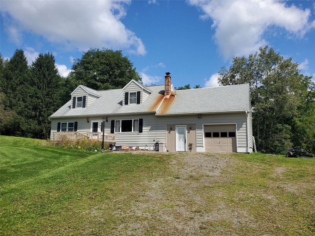 33 Mill Road Binghamton, NY 13901 - Photo 1 of 49 Gallery Image 1