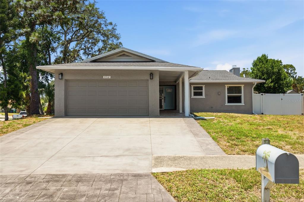 4712 Simcoe Street Palm Harbor, FL 34683 - Photo 3 of 51