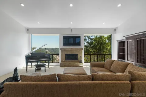 $2,675,000 | 4645 Yerba Santa Drive, San Diego, CA 92115