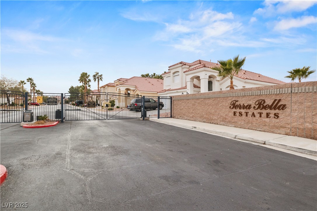 2576 Mizzoni Circle Henderson, NV 89052 - Photo 3 of 44 Entrance to Terra Bella Estates