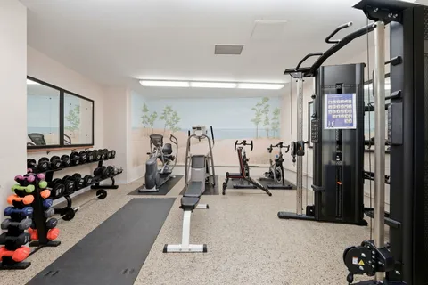 $825,000 | 1500 Sheridan Road, Unit 9K, Wilmette, IL 60091