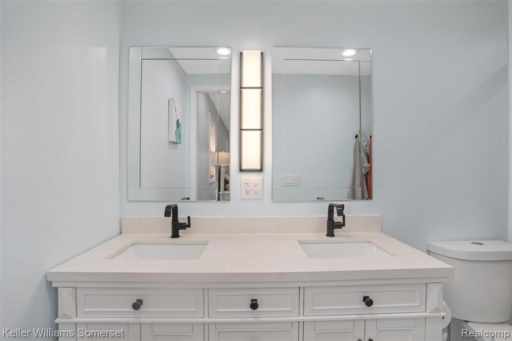 3253 Crooks Road Rochester Hills, MI 48309 - Photo 10 of 19