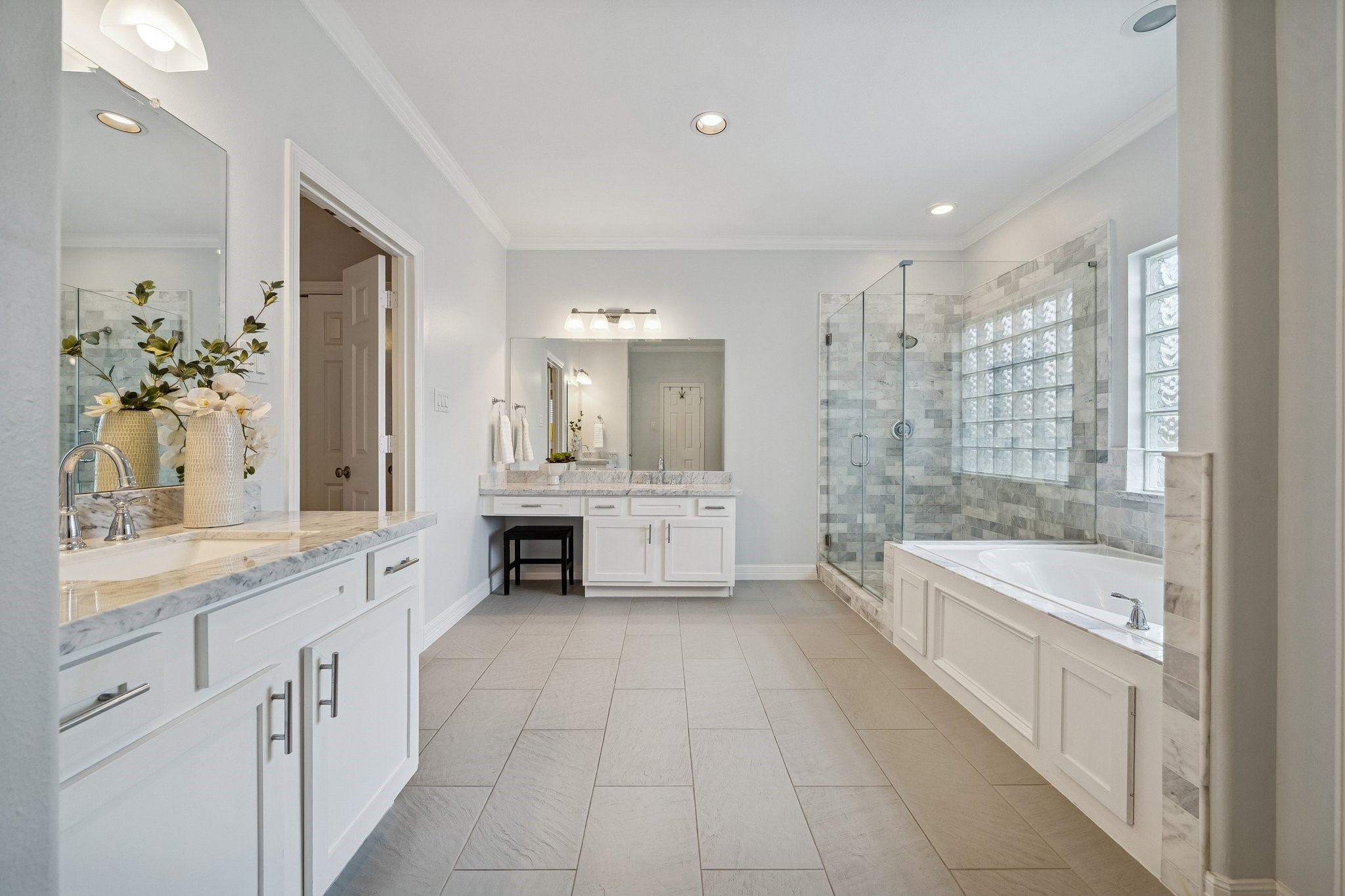 1525 West 25th Street Houston, TX 77008 - Photo 22 of 39