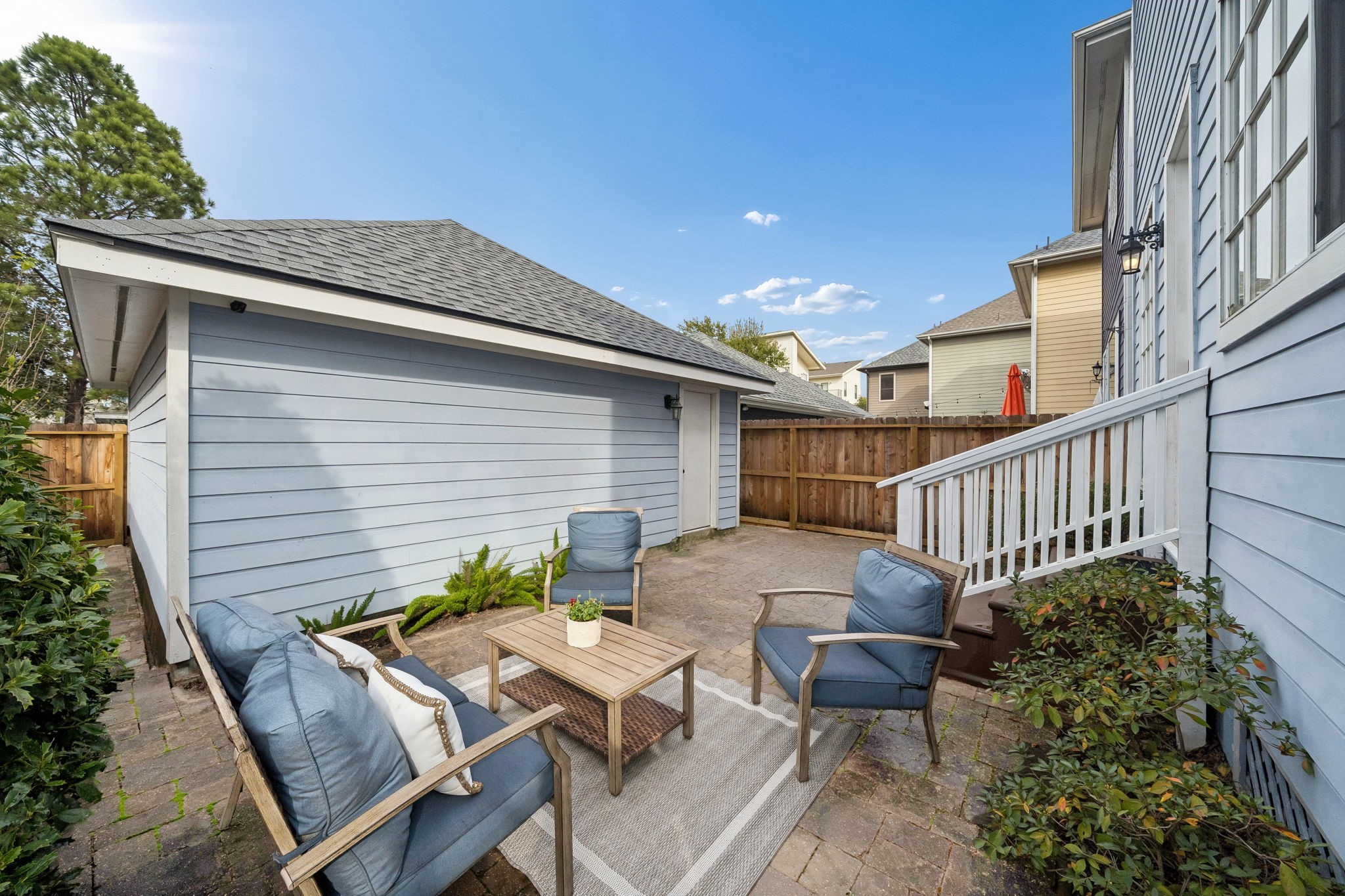 1525 West 25th Street Houston, TX 77008 - Photo 32 of 39