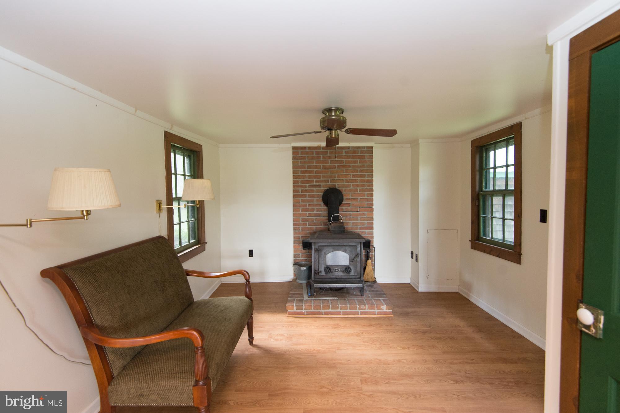 6343 Palmer Mill Road Hurlock, MD 21643 - Photo 14 of 29 Interior (General) - den