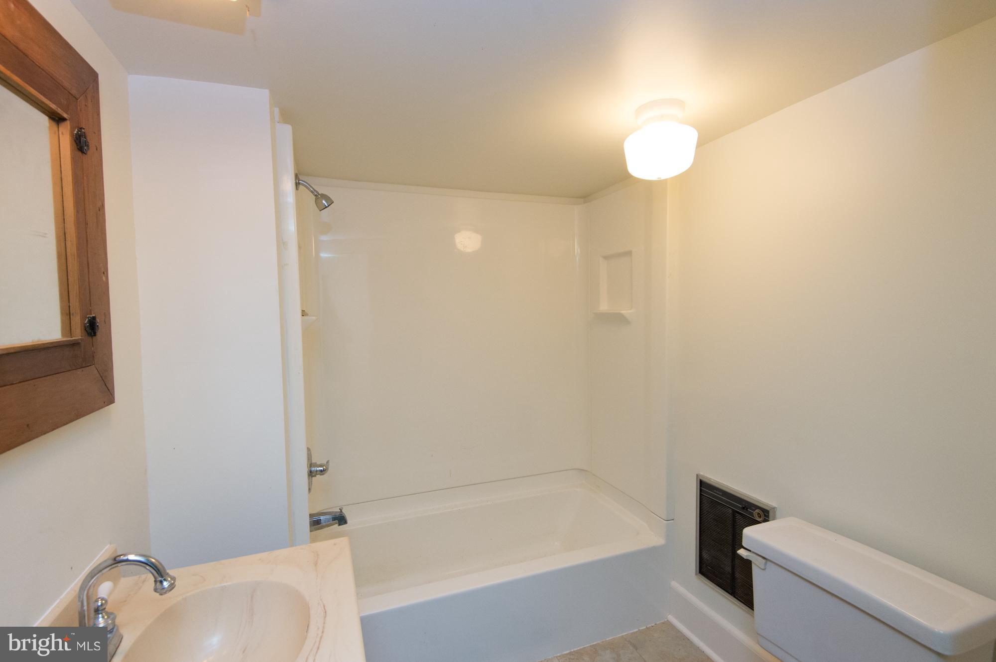 6343 Palmer Mill Road Hurlock, MD 21643 - Photo 20 of 29 Bath