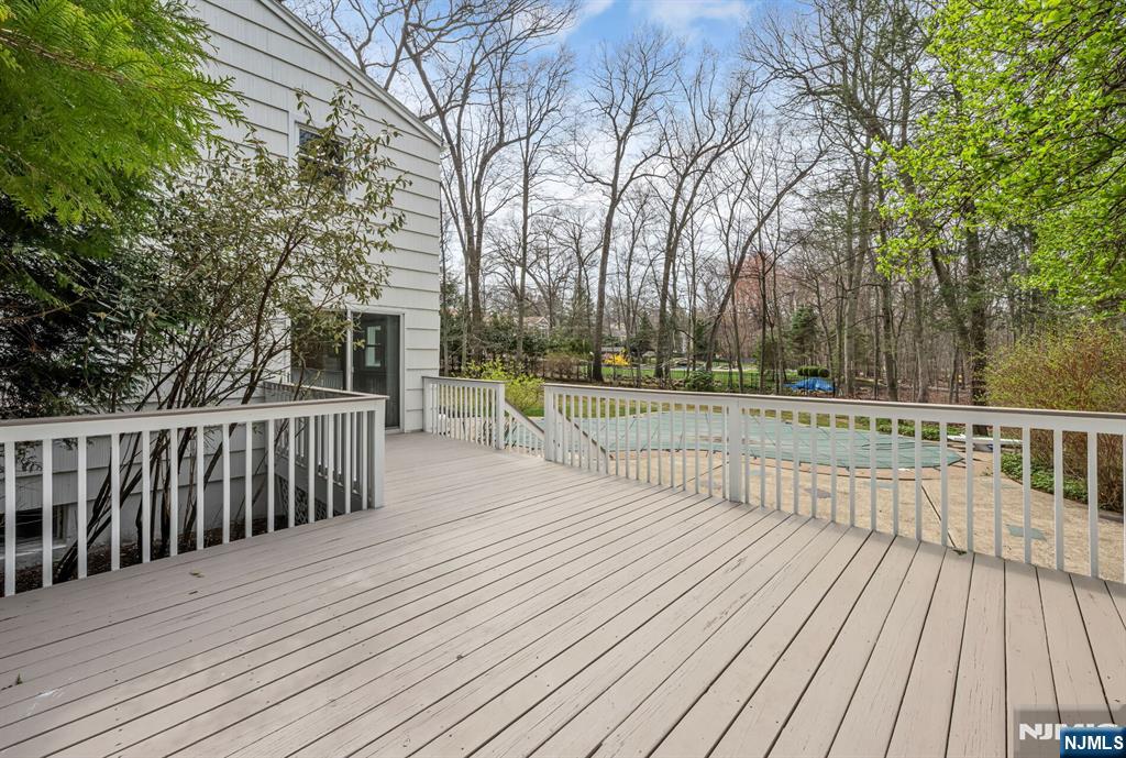 44 Deerfield Terrace Mahwah, NJ 07430 - Photo 35 of 42 a view of a deck with trees