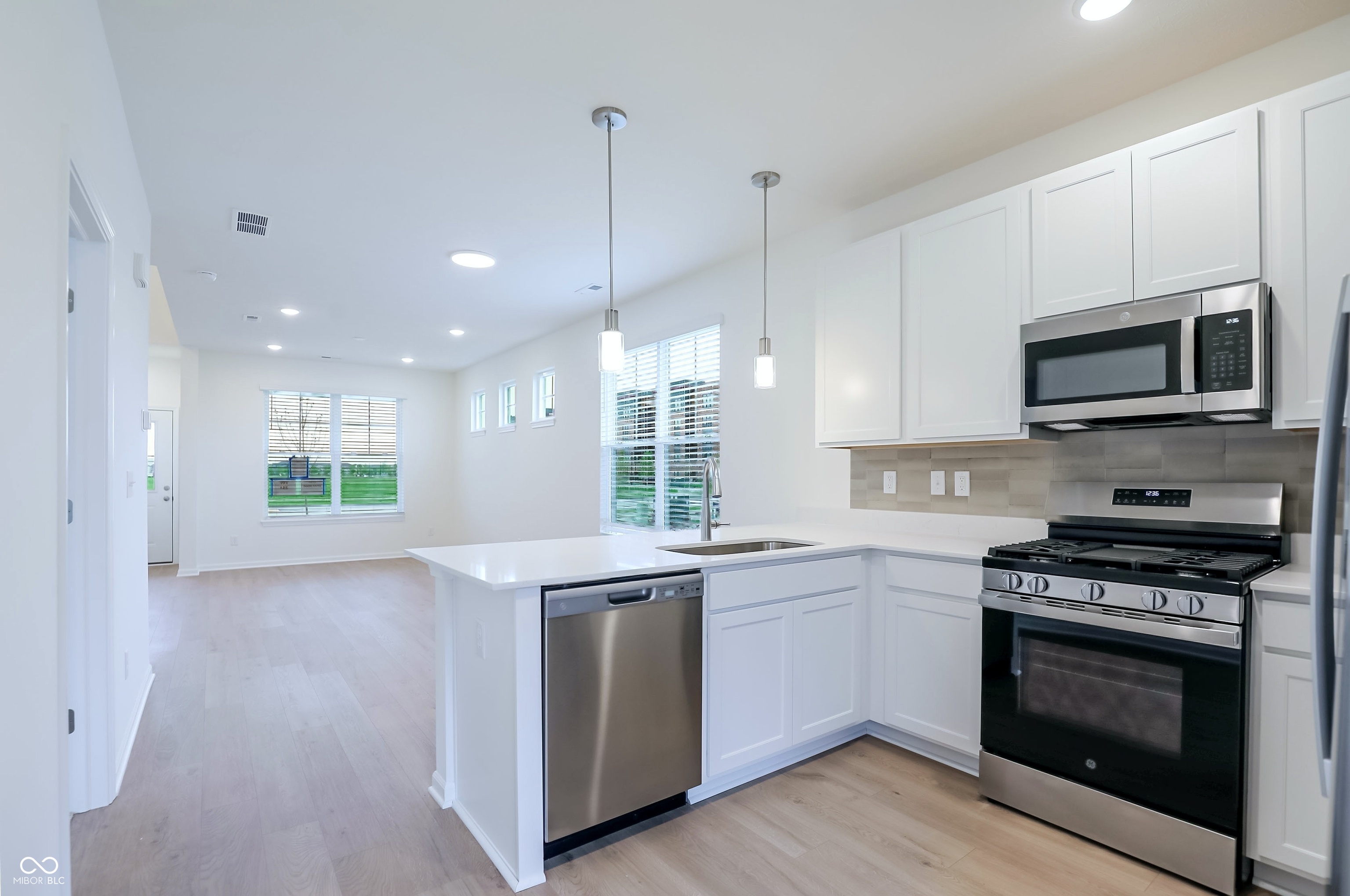2726 Smith Road Plainfield, IN 46168 - Photo 7 of 30