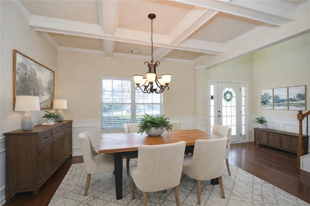 674 Ocean Avenue Canton, GA 30114 - Photo 2 of 34