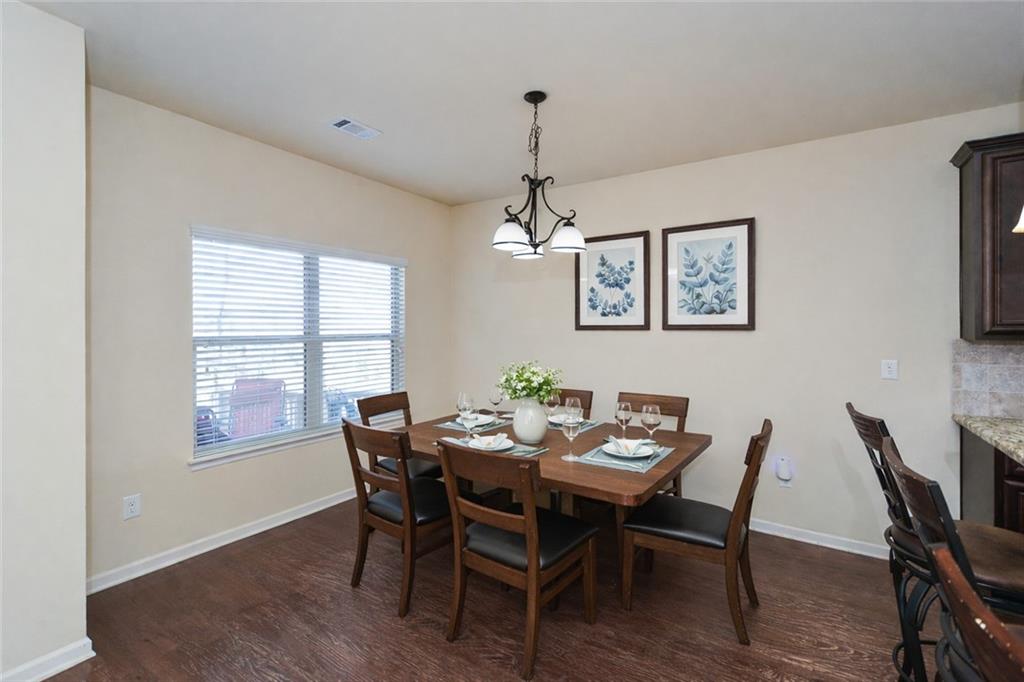 674 Ocean Avenue Canton, GA 30114 - Photo 7 of 34