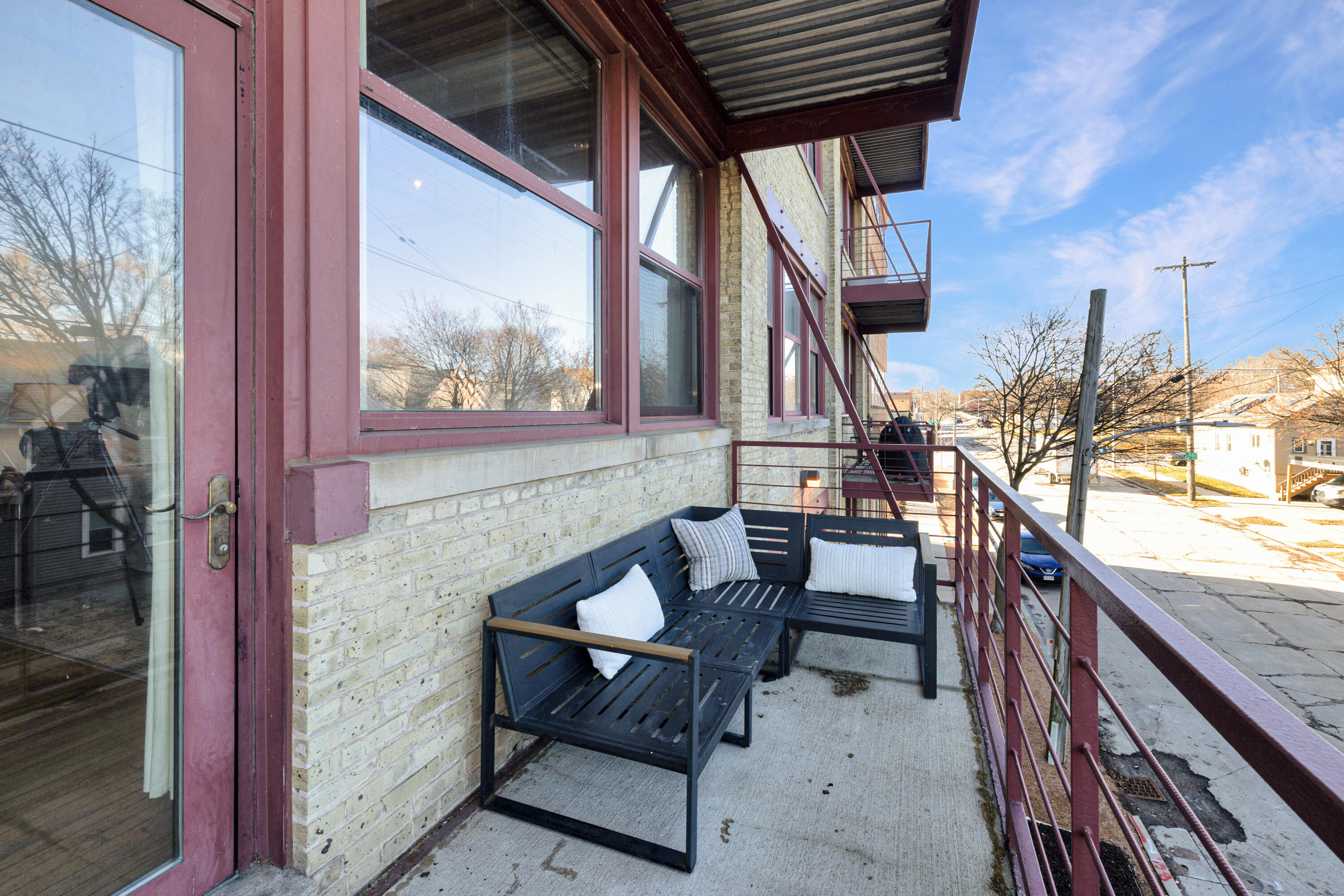 215 West Maple Street, Unit 105 Milwaukee, WI 53204 - Photo 18 of 33 Off bedroom