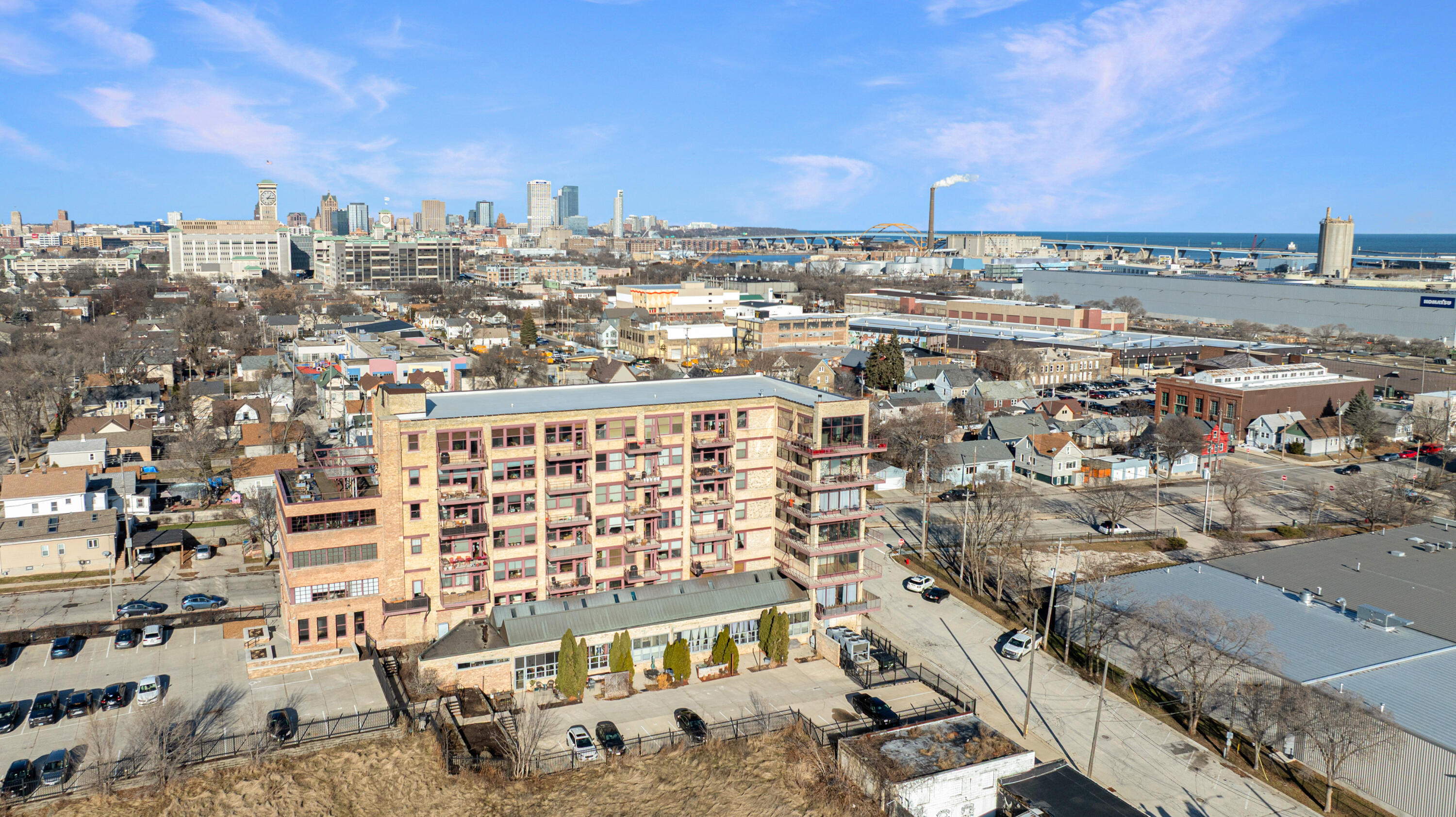 215 West Maple Street, Unit 105 Milwaukee, WI 53204 - Photo 24 of 33 Not far from the lake and Downtown