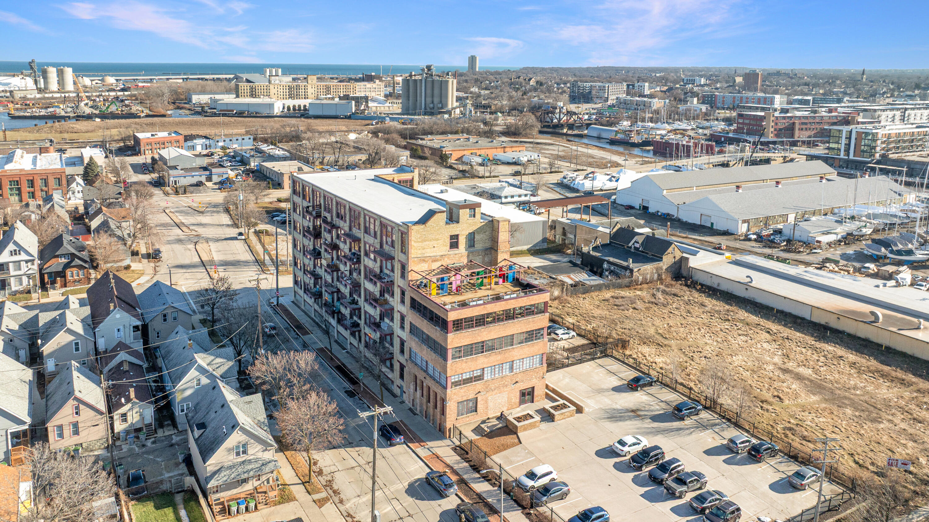 215 West Maple Street, Unit 105 Milwaukee, WI 53204 - Photo 26 of 33 DJI_0105
