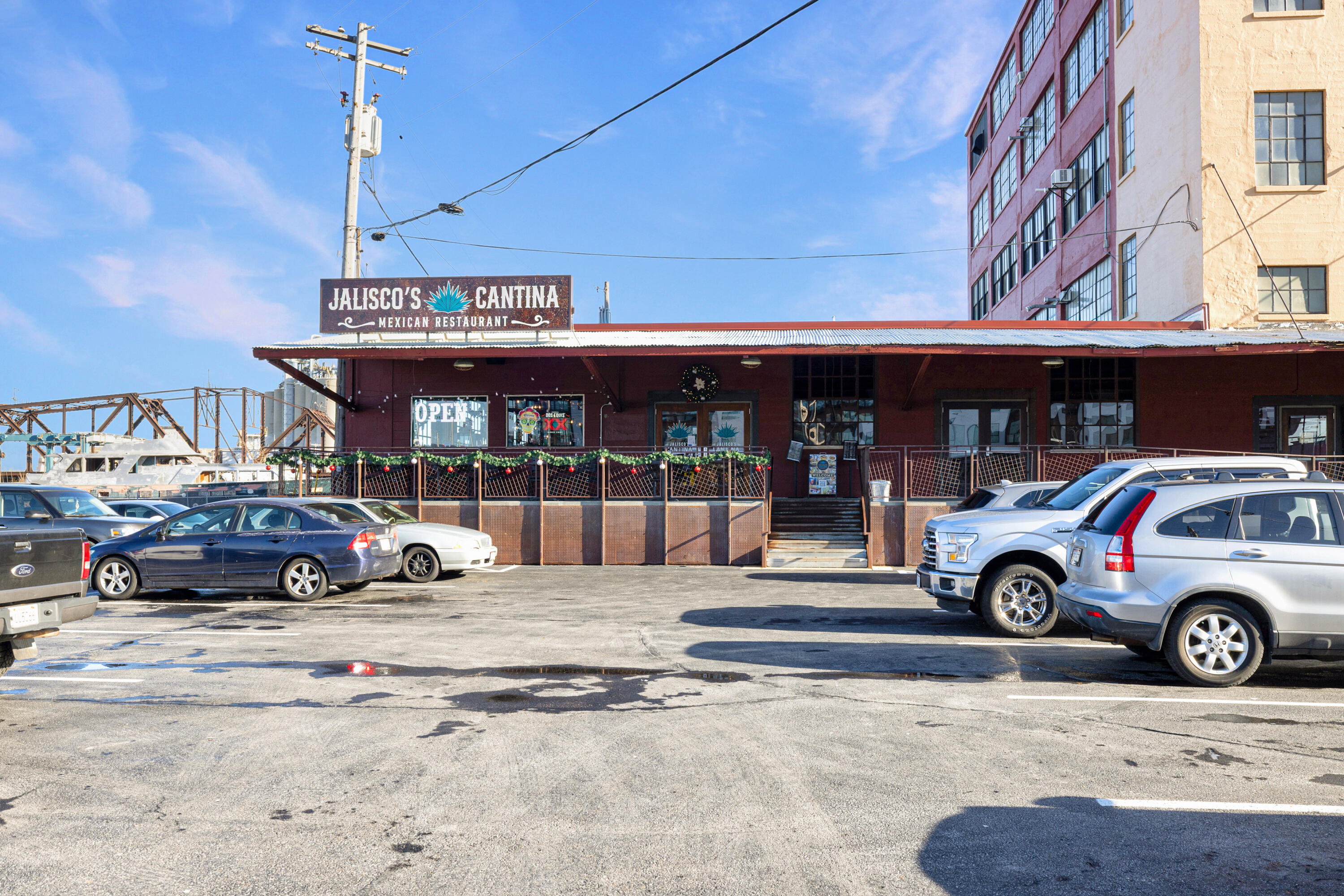 215 West Maple Street, Unit 105 Milwaukee, WI 53204 - Photo 29 of 33 Jaliscos's Mexican Restaurant Nearby