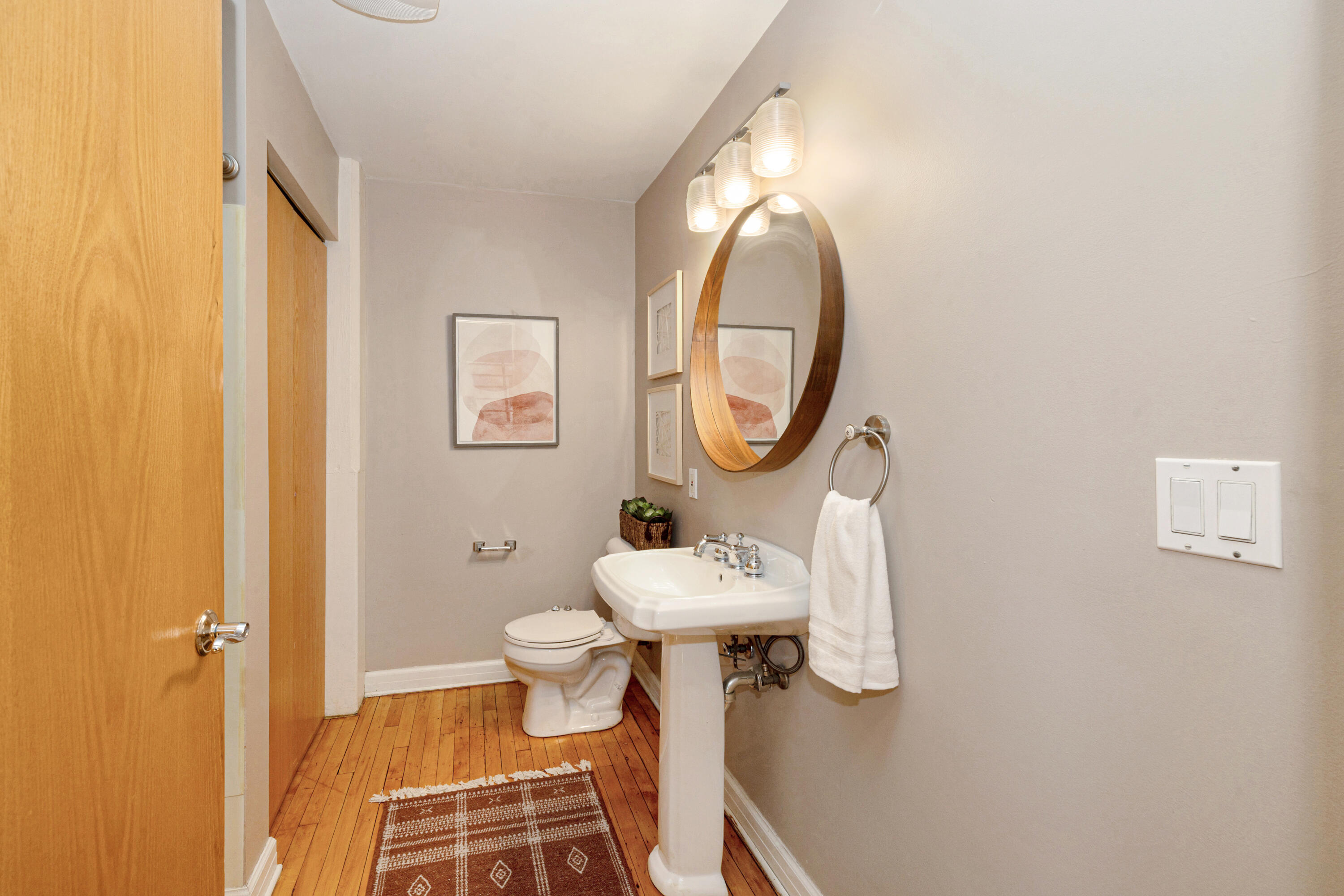 215 West Maple Street, Unit 105 Milwaukee, WI 53204 - Photo 6 of 33 Shower to the left and closet on the far left