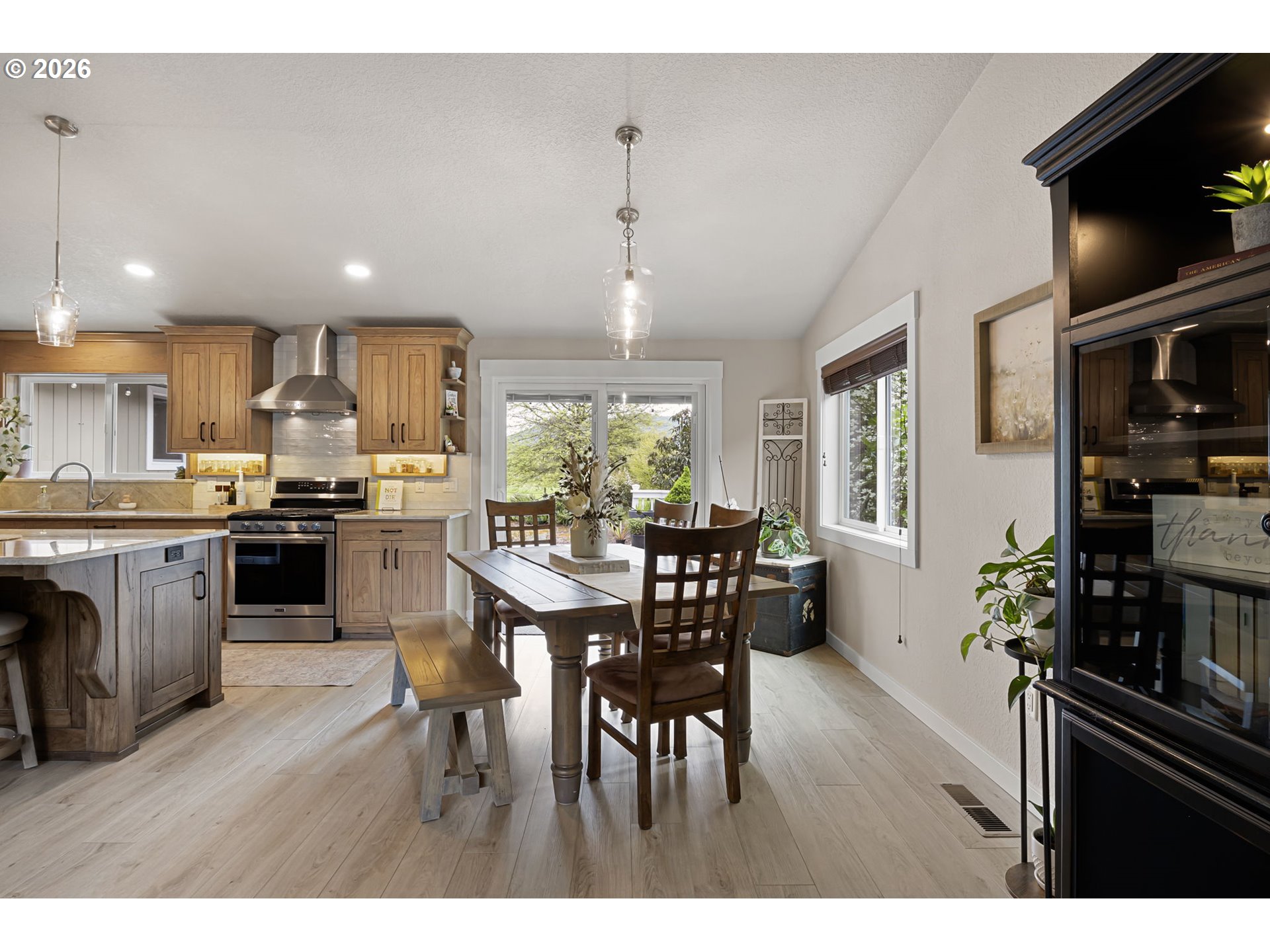 5819 Garden Valley Road Roseburg, OR 97471 - Photo 10 of 48