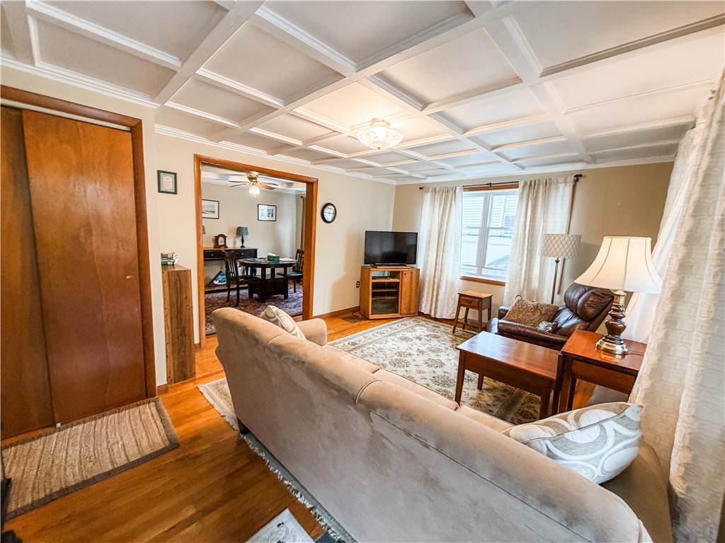 60 Union Street Auburn, NY 13021 - Photo 3 of 35