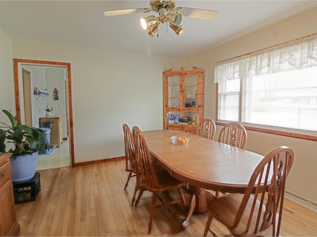 361 Patchen Road South Burlington, VT 05403 - Photo 3 of 33 Gallery Image 3