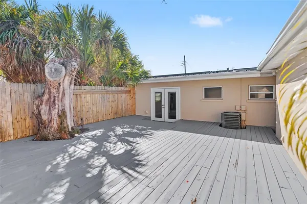 a view of backyard with green space